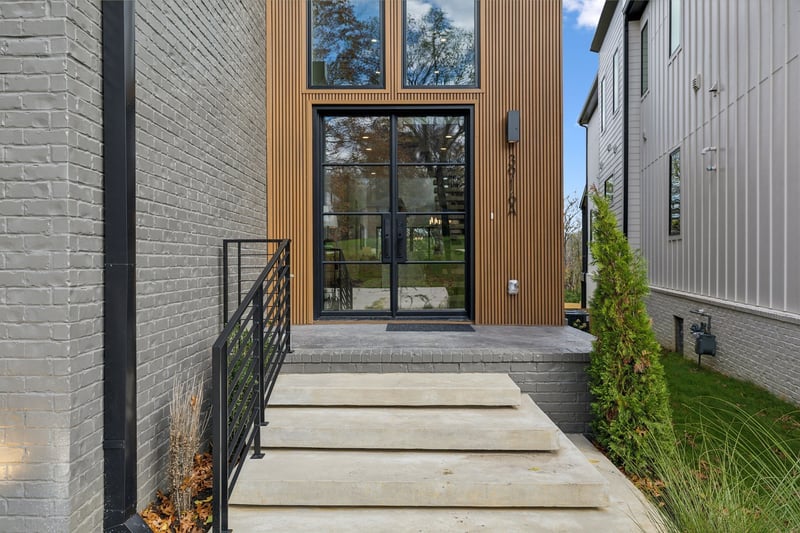 3916A Caylor Dr, Nashville, TN 37215