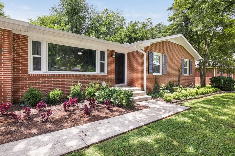 2010 Olympia Pl, Murfreesboro, TN 37130