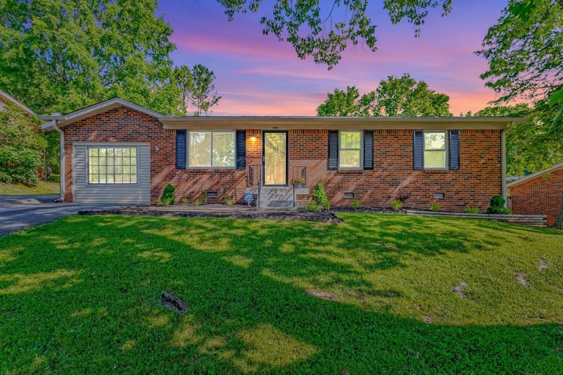 4985 Shihmen Dr, Antioch, TN 37013