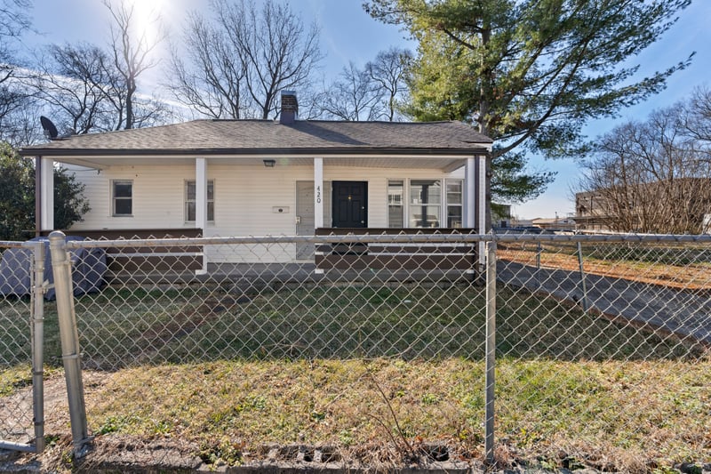 420 E State St, Murfreesboro, TN 37130