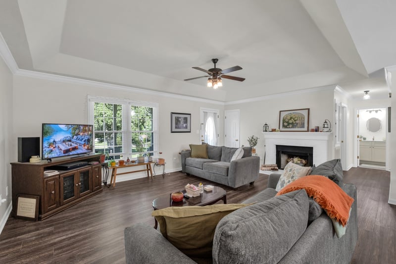 706 Running Deer Dr, Columbia, TN 38401