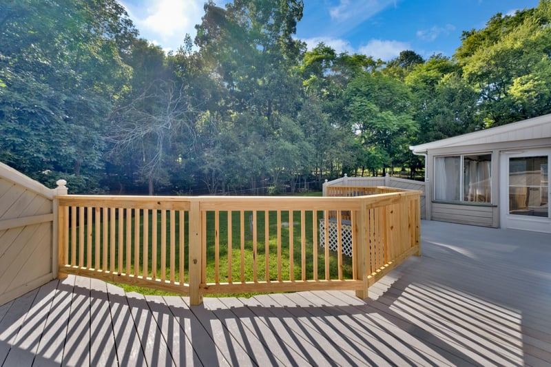 706 Running Deer Dr, Columbia, TN 38401