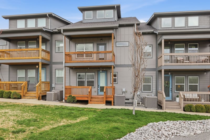 220 Croleywood Ln, Nashville, TN 37209