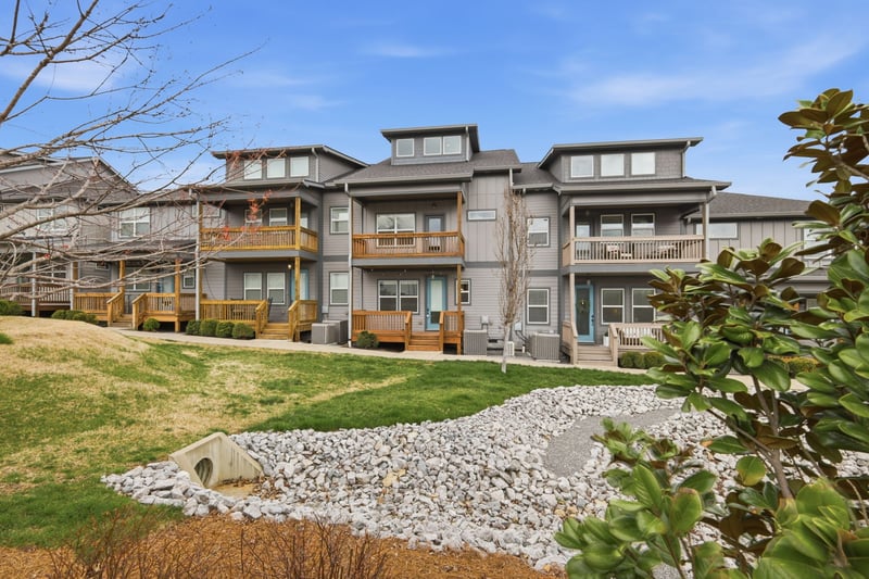 220 Croleywood Ln, Nashville, TN 37209