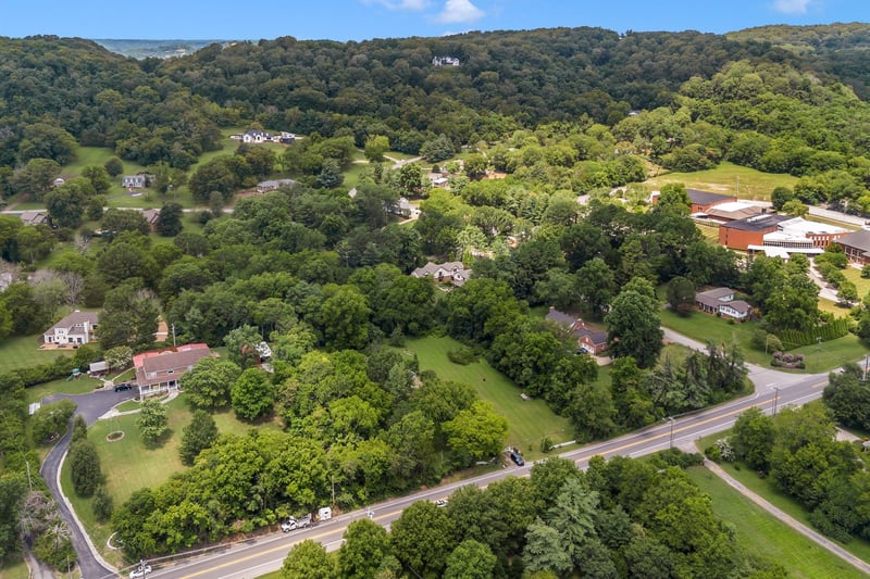517 Franklin Rd, Franklin, TN 37069