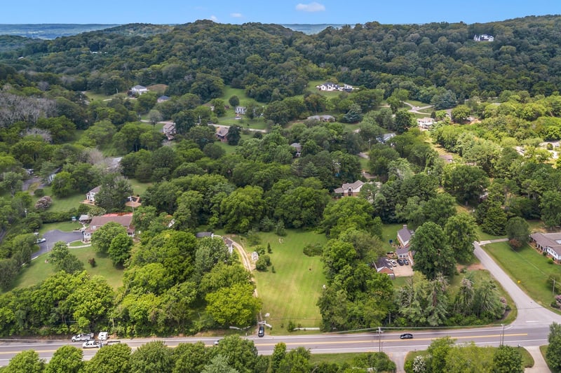 517 Franklin Rd, Franklin, TN 37069