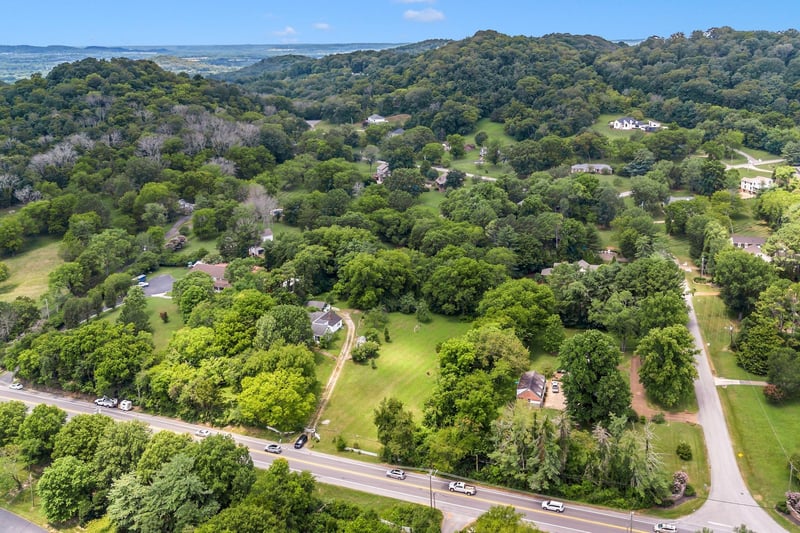 517 Franklin Rd, Franklin, TN 37069
