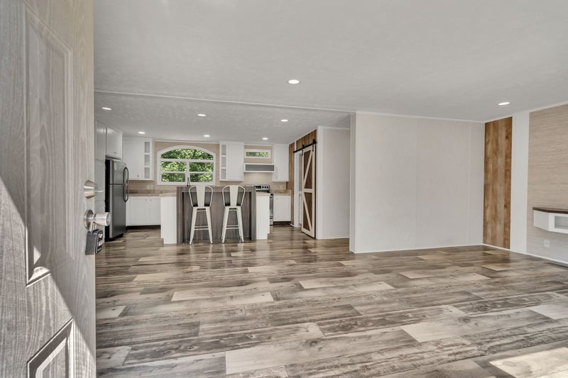 1012 Walnut Dr, Ashland City, TN 37015