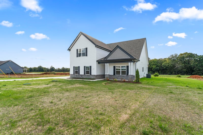 1122 Bluecreek Cir, Murfreesboro, TN 37129