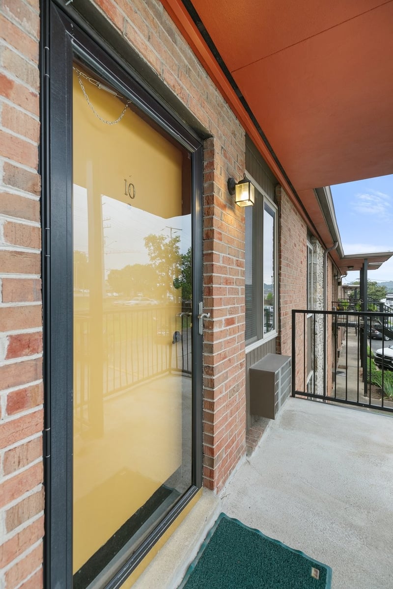 3600 Hillsboro Pike #C10, Nashville, TN 37215