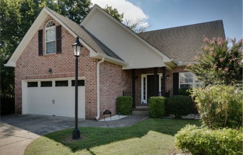 1403 Cree Ct, Murfreesboro, TN 37129