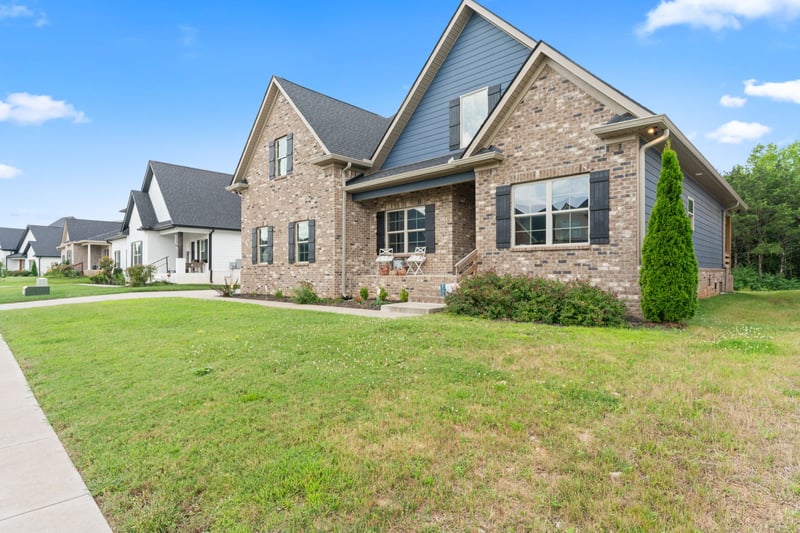 2428 Sandstone Cir, Murfreesboro, TN 37130
