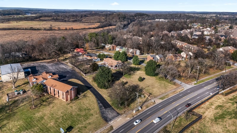 2918 Lebanon Pike, Nashville, TN 37214