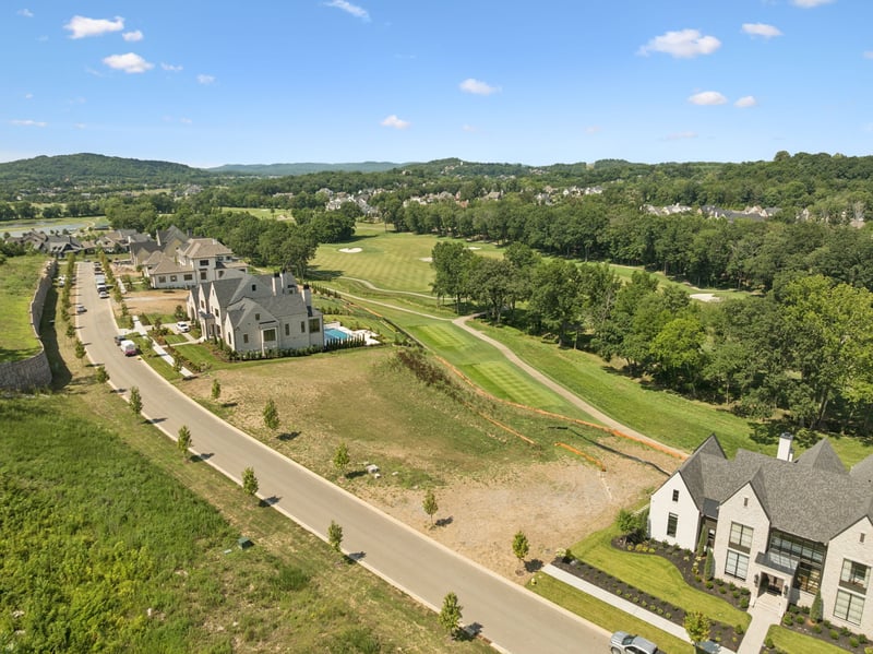 8332 Solstice Dr, College Grove, TN 37046