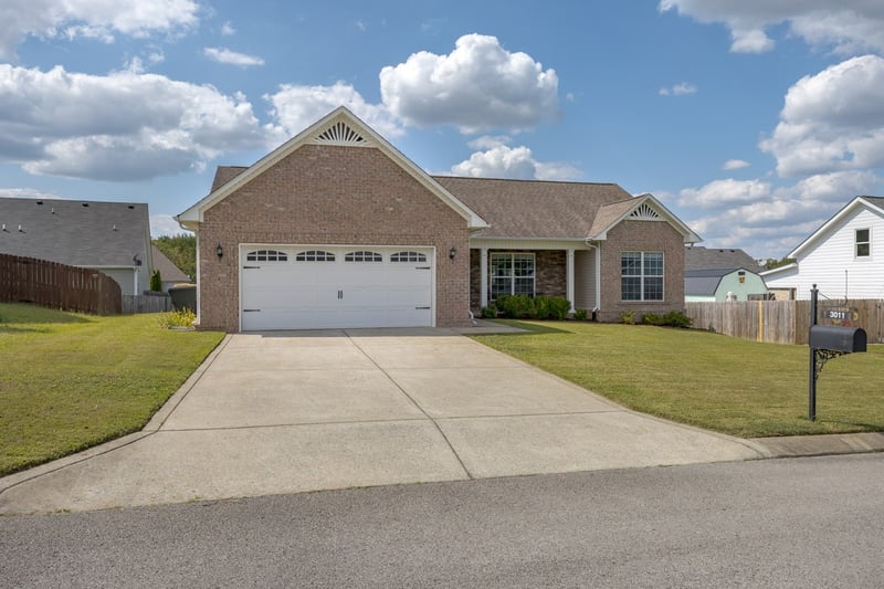 3011 Dove Ct, Spring Hill, TN 37174