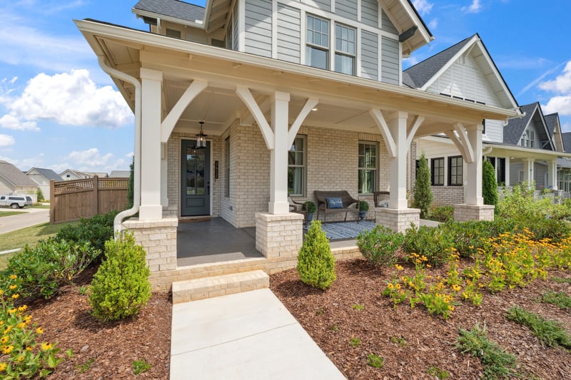 2612 Buckner Ln, Thompsons Station, TN 37179