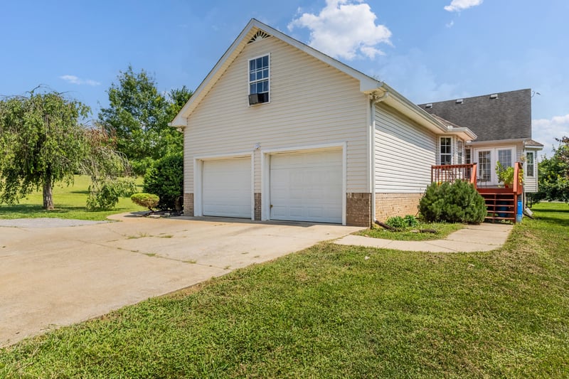 75 Brummitt Rd, Castalian Springs, TN 37031
