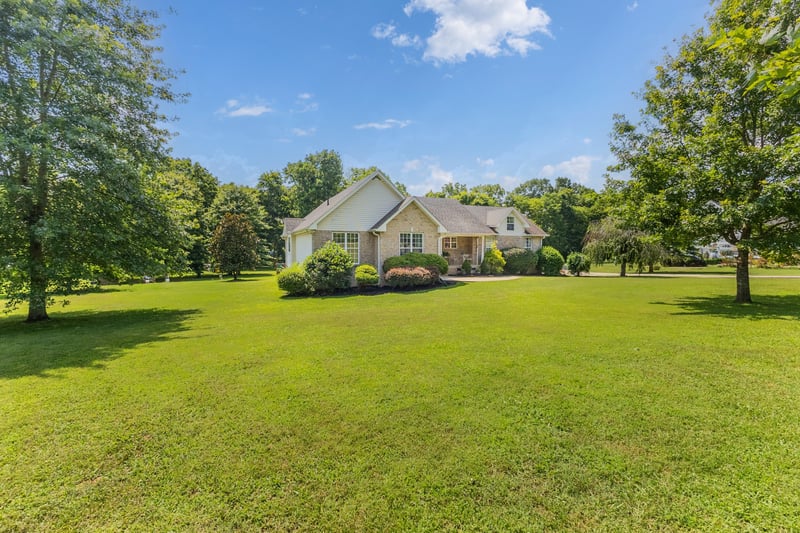 75 Brummitt Rd, Castalian Springs, TN 37031