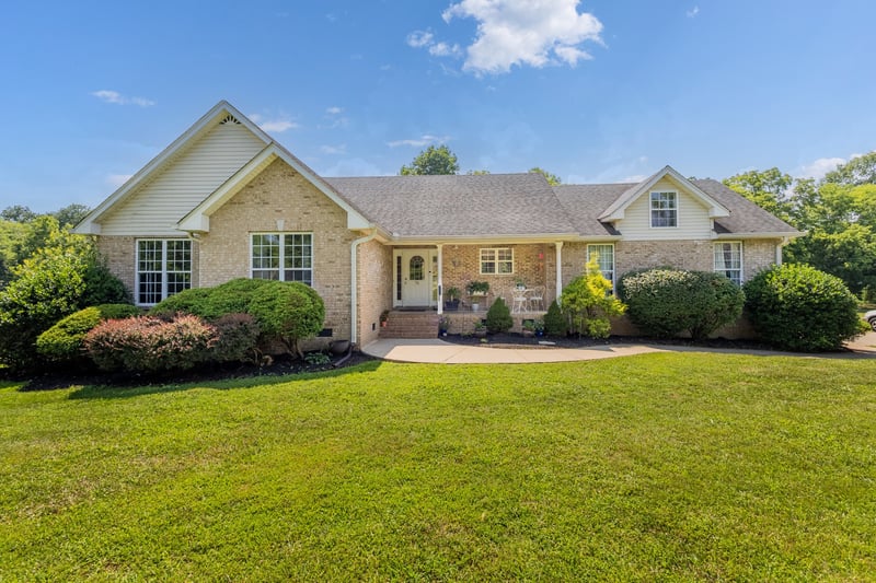 75 Brummitt Rd, Castalian Springs, TN 37031