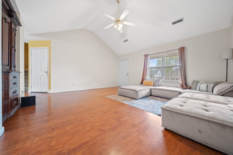 2511 Lismore Dr, Murfreesboro, TN 37127