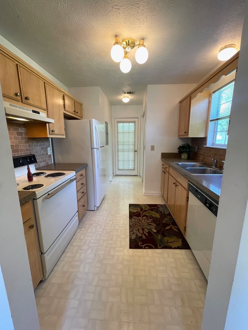 3235 Dockside Dr, Hermitage, TN 37076