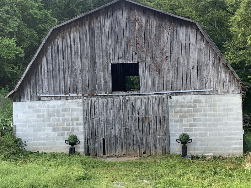 Cummings Ln, Cottontown, TN 37048