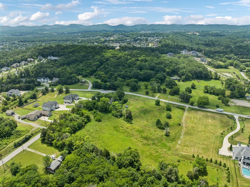 1177 Waller Rd, Brentwood, TN 37027