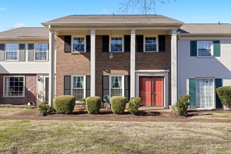 8300 Sawyer Brown Rd #L303, Nashville, TN 37221