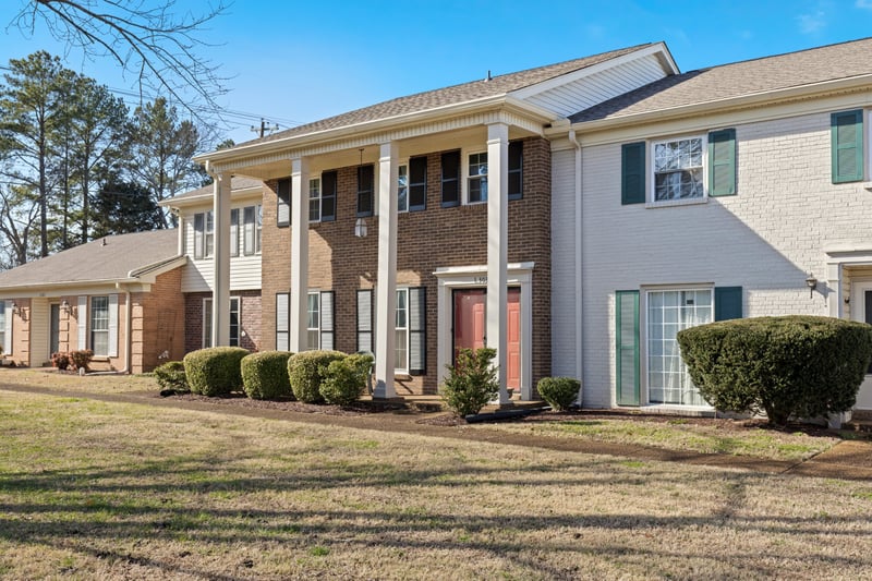 8300 Sawyer Brown Rd #L303, Nashville, TN 37221