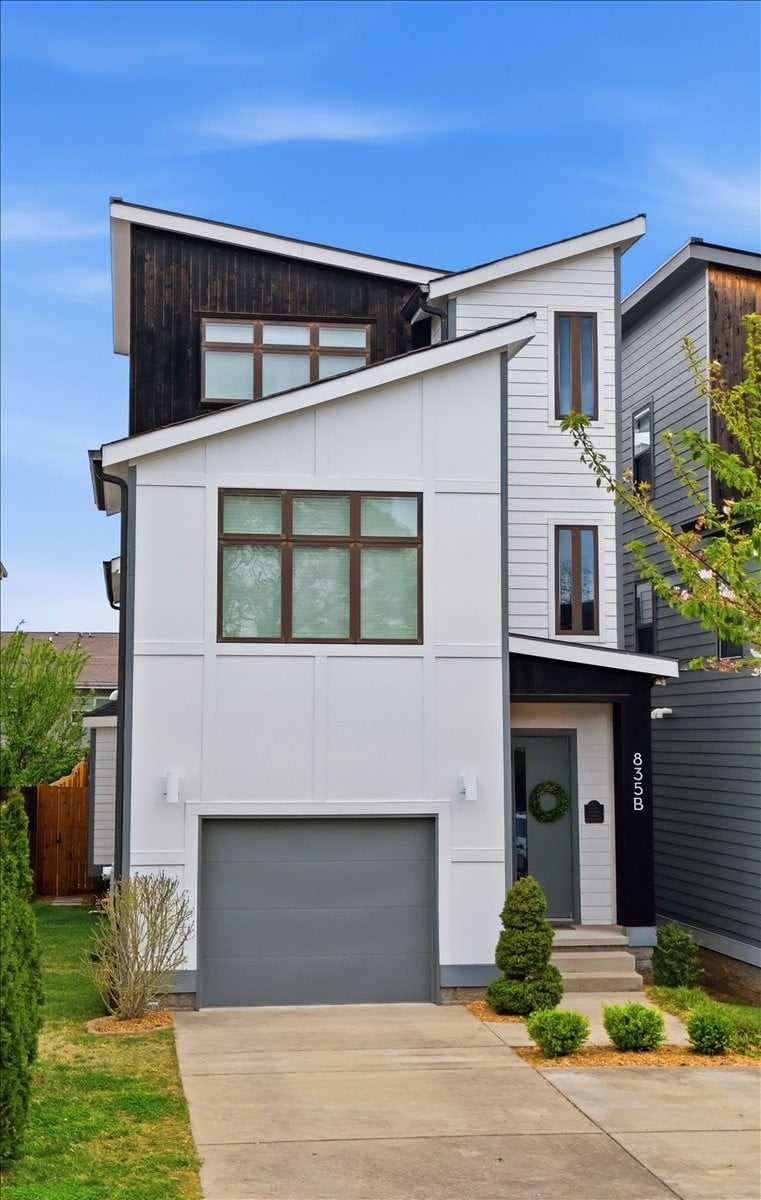 835B Dewees Ave, Nashville, TN 37204