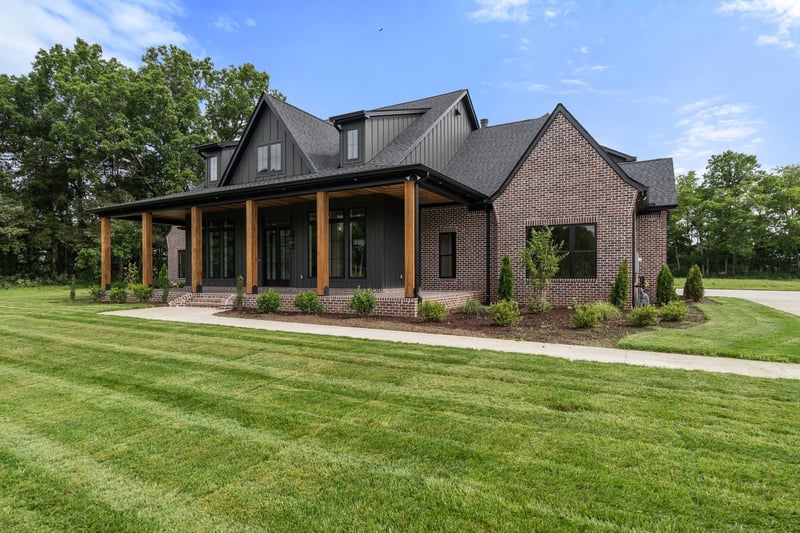 330 Canna Dr, Lascassas, TN 37085