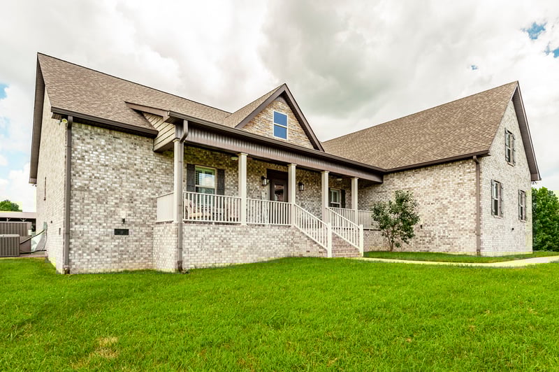 1629 Rock Bridge Rd, Bethpage, TN 37022