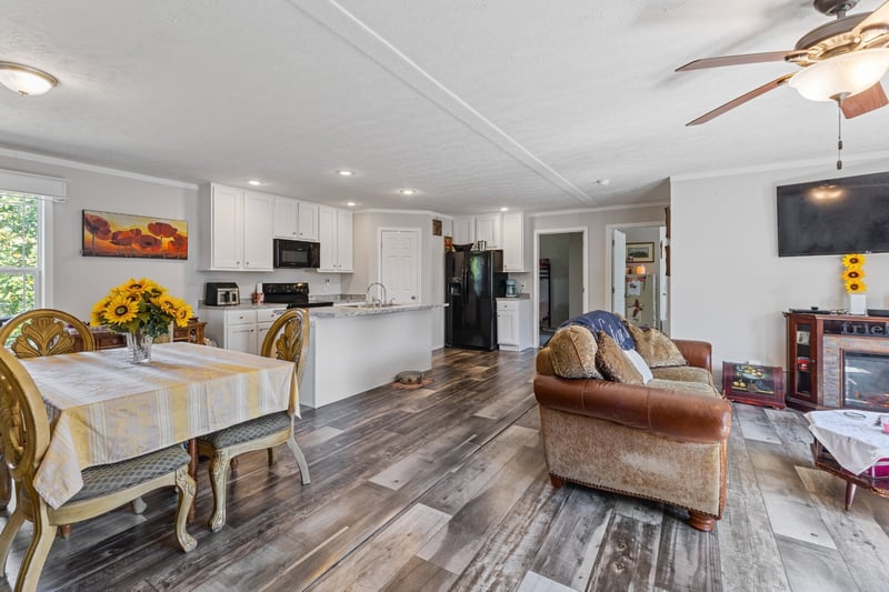 1019 Dogwood Ln, Kingston Springs, TN 37082