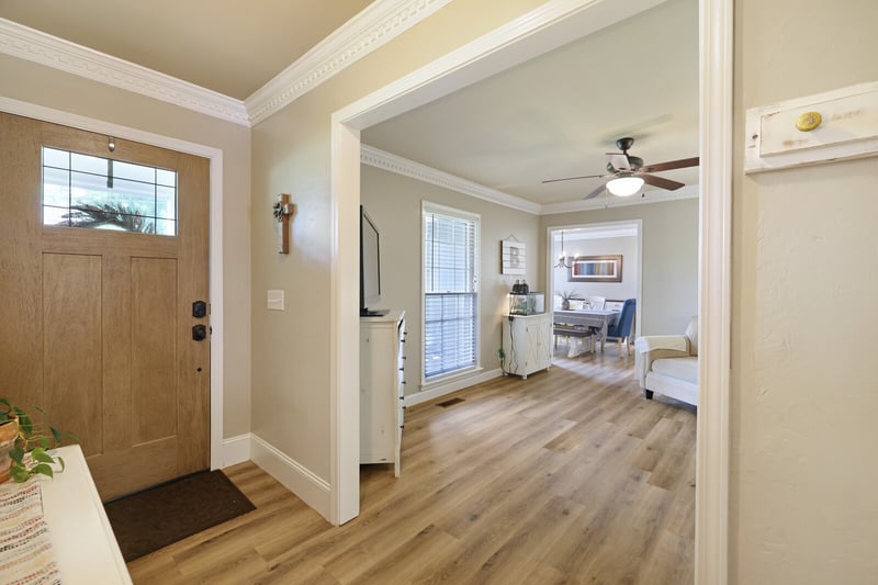 112 Deerfield Dr, Columbia, TN 38401