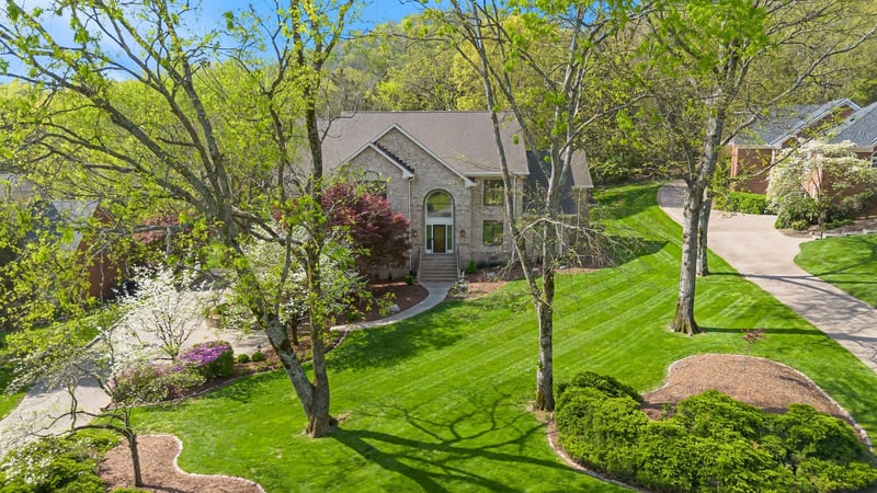 549 Turtle Creek Dr, Brentwood, TN 37027