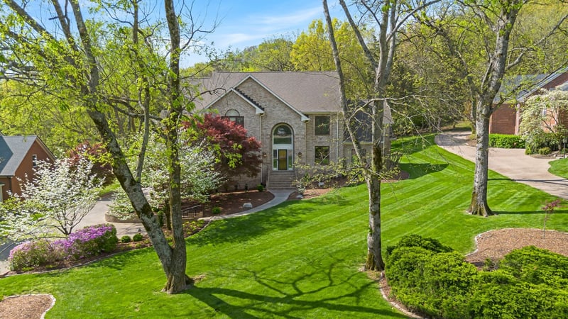 549 Turtle Creek Dr, Brentwood, TN 37027