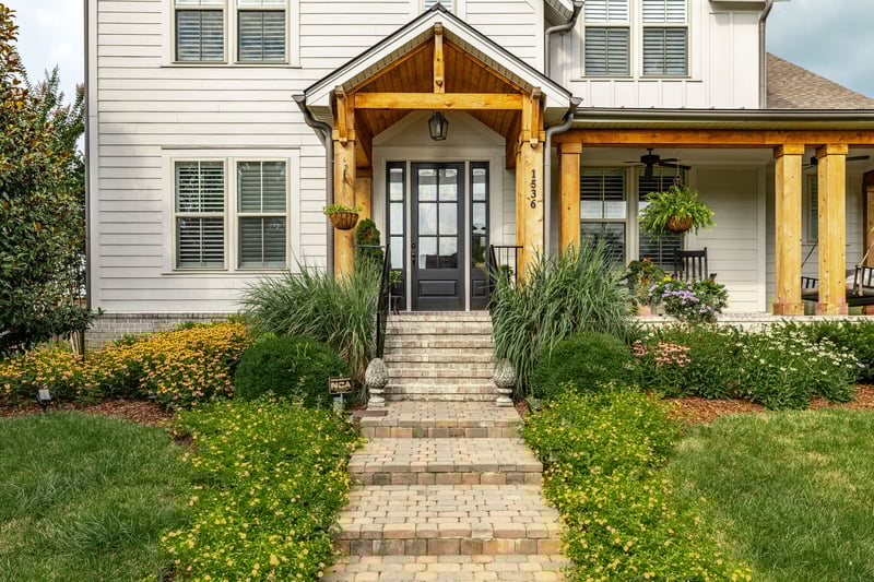 1536 Drakes Creek Rd, Hendersonville, TN 37075