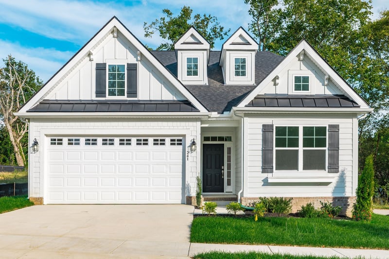 241 Crown Gardens Ct, Hermitage, TN 37076