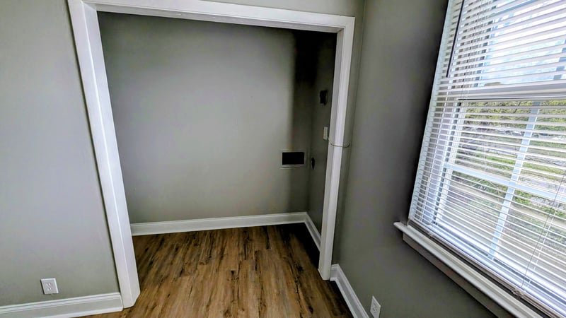 5120 Linbar Dr, Nashville, TN 37211