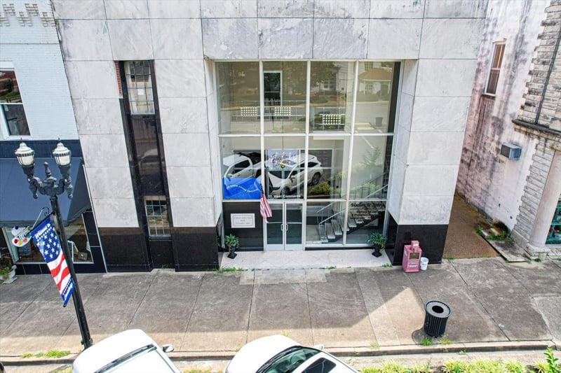 111 W Commerce St, Lewisburg, TN 37091