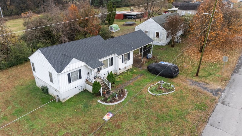 4252 Woods St, Old Hickory, TN 37138