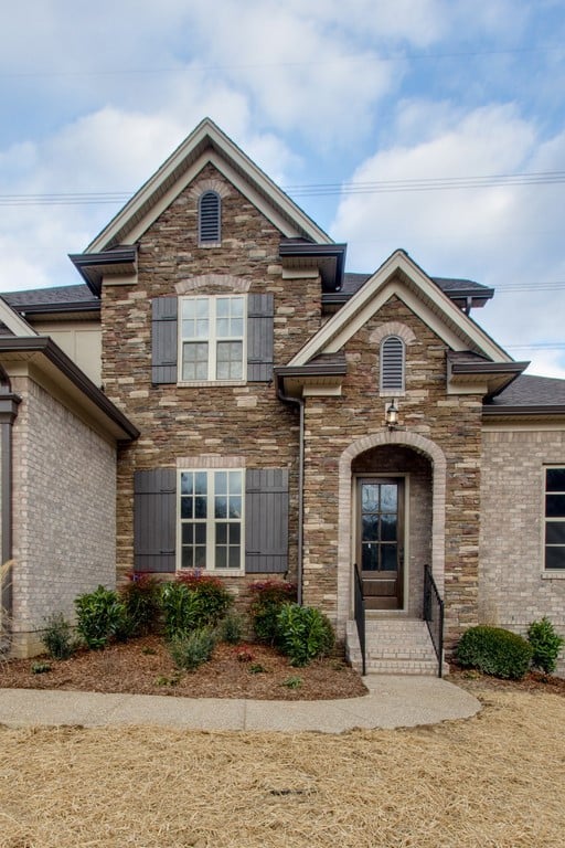 200 Sydney Dr, Goodlettsville, TN 37072