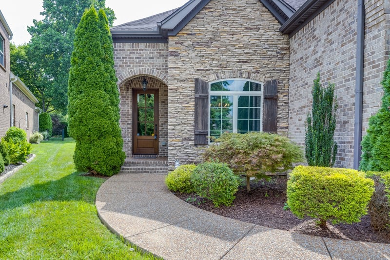 1017 Jarman Pvt Ln, Gallatin, TN 37066