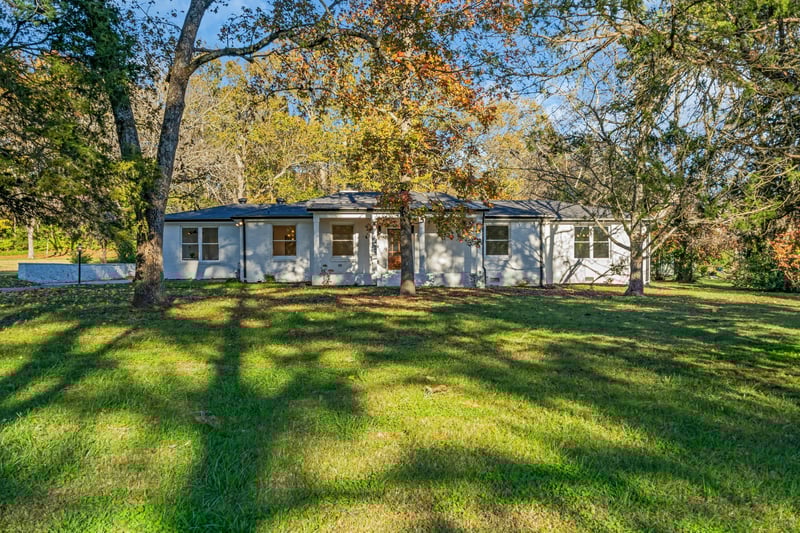 818 Bresslyn Rd, Nashville, TN 37205
