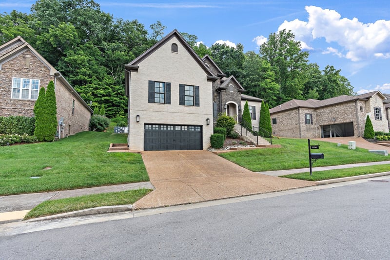 7236 Natchez Pointe Dr, Nashville, TN 37221