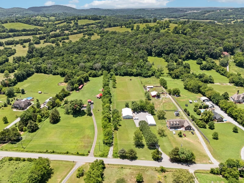 3720 Se Tater Peeler Rd, Lebanon, TN 37090