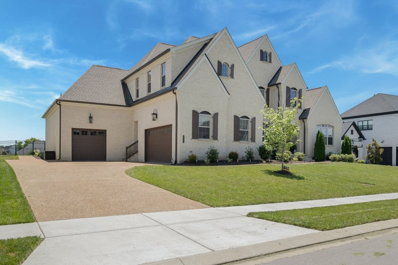 5562 Hardeman Springs Blvd, Arrington, TN 37014