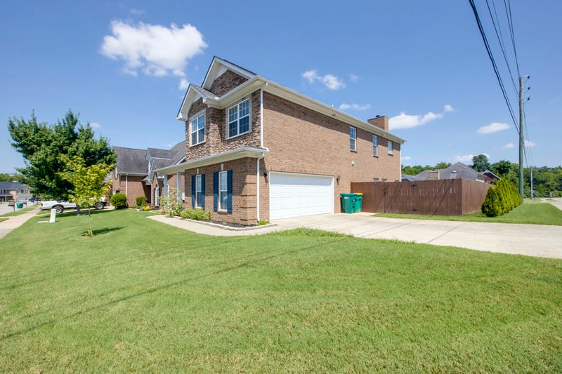 4093 Locerbie Cir, Spring Hill, TN 37174