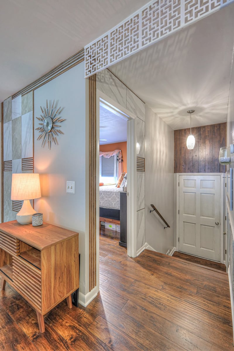 557 Holt Valley Rd, Nashville, TN 37221