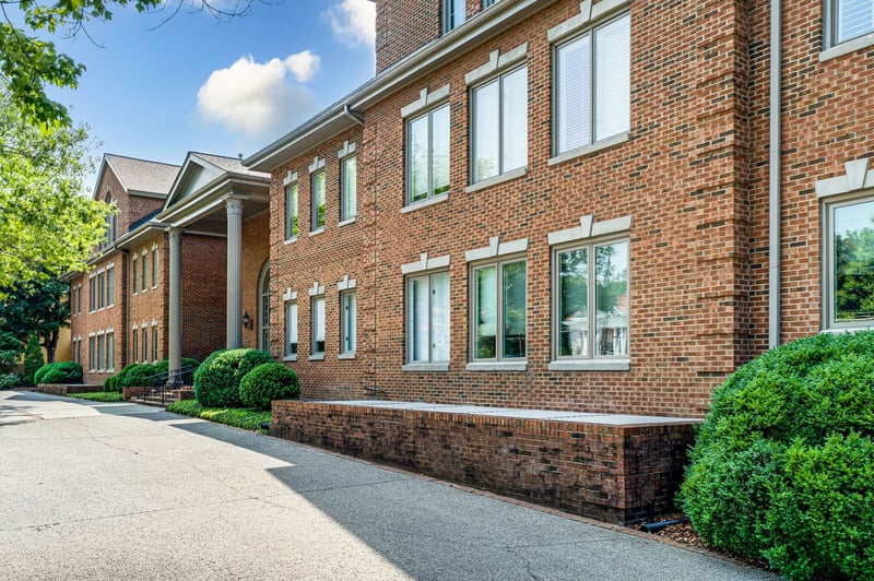 3733 West End Ave #200, Nashville, TN 37205